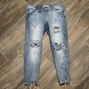 KanCan Distressed Light Blue Cropped Jeans